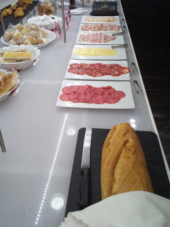 Nap Oviedo Ξενοδοχείο Εξωτερικό φωτογραφία